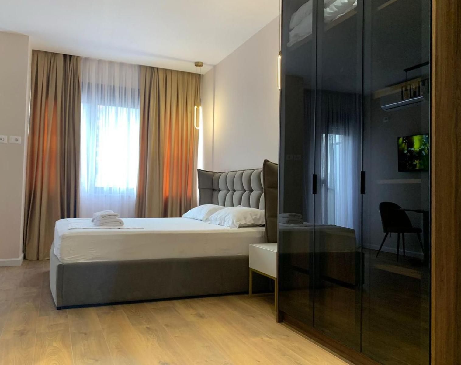 Central Bliss Studio Tirana Apartman Kültér fotó